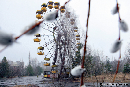 Photo de la grande roue abandonnée de Pripyat.