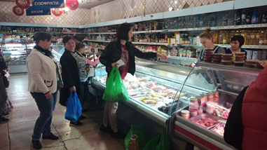 Opération aide alimentaire avril 2021 à Narodytchi en Ukraine