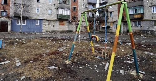 Les troupes russes continuent d’emmener les enfants ukrainiens ayant perdu leurs parents de la ville de Marioupol vers une direction inconnue